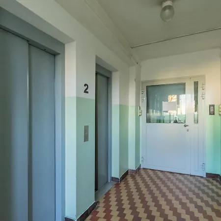 Apartment Park Zeromskiego Comfort By Bookinghost *