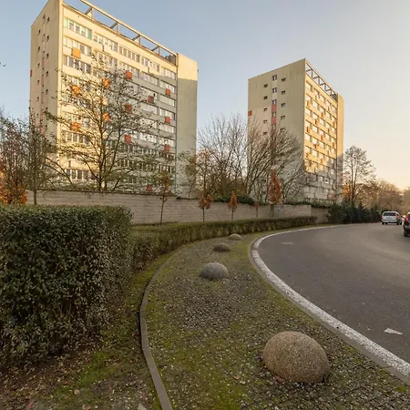 Apartment Park Zeromskiego Comfort By Bookinghost *